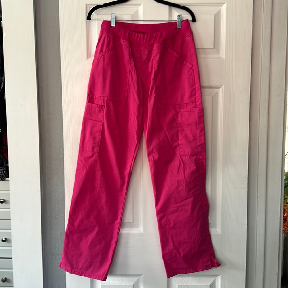 Cherokee workwear revolution pink bottoms